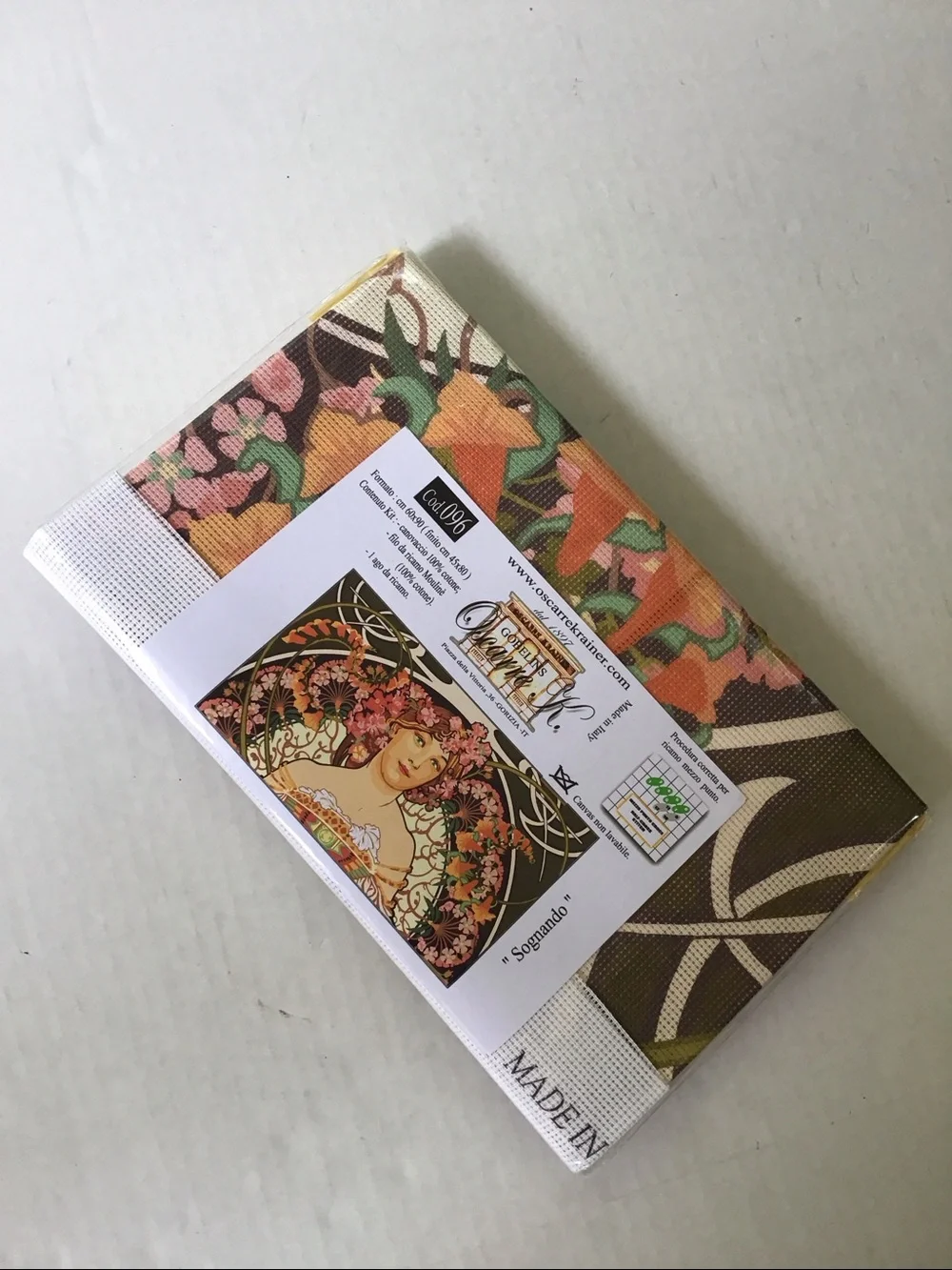 Art Nouveau Italian Krainer Needlepoint Kit 45 x 80 cm